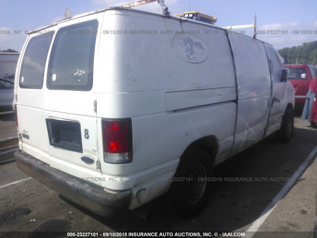 1FTRE1422YHB09812 - 2000 FORD ECONOLINE E150 VAN WHITE photo 4