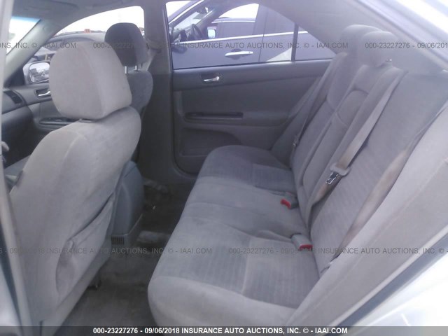 4T1BE30K35U406654 - 2005 TOYOTA CAMRY LE/XLE/SE SILVER photo 8