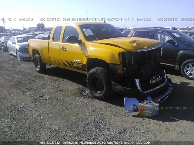 1GTSCVEA5AZ239748 - 2010 GMC SIERRA C1500 SLE YELLOW photo 1