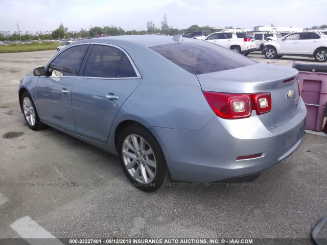 1G11H5SAXDU128222 - 2013 CHEVROLET MALIBU LTZ 浅蓝色 照片 3
