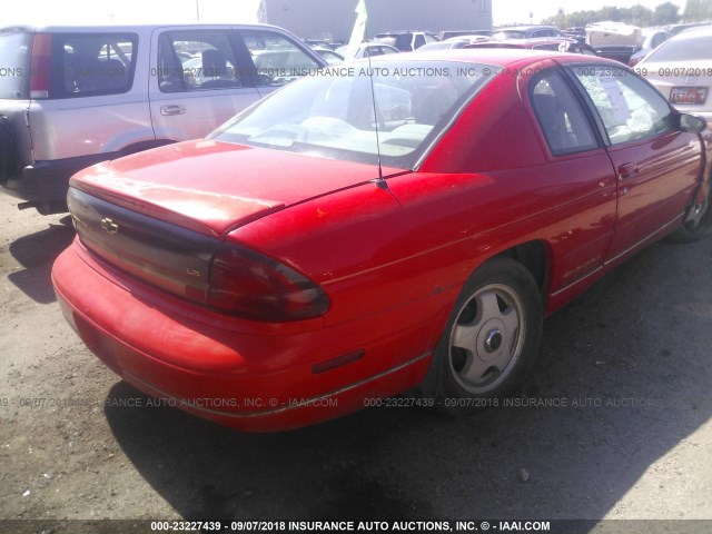 2G1WW12M9W9283407 - 1998 CHEVROLET MONTE CARLO LS წითელი ფოტო 4