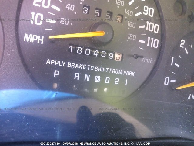 2G1WW12M9W9283407 - 1998 CHEVROLET MONTE CARLO LS წითელი ფოტო 7