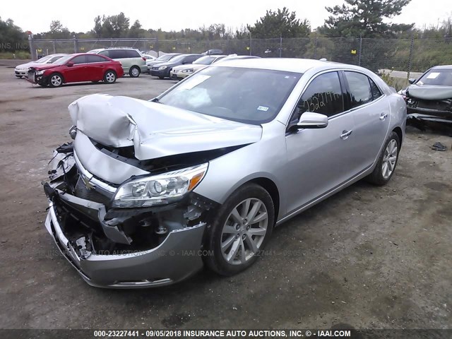 1G11E5SA1GF167220 - 2016 CHEVROLET MALIBU LIMITED LTZ SILVER photo 2