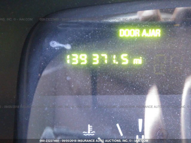 1LNHM81W0YY824114 - 2000 LINCOLN TOWN CAR EXECUTIVE GREEN photo 7