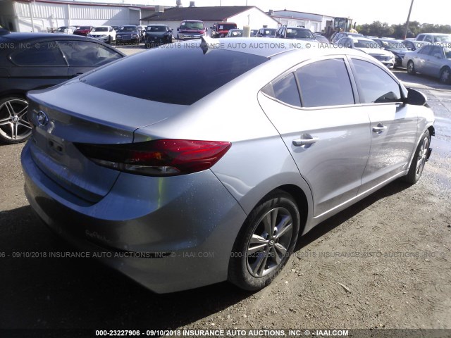 5NPD84LF2HH077792 - 2017 HYUNDAI ELANTRA SE/VALUE/LIMITED GRAY photo 4