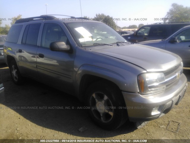 1GNET16S666149781 - 2006 CHEVROLET TRAILBLAZER EXT LS/EXT LT GRAY photo 1