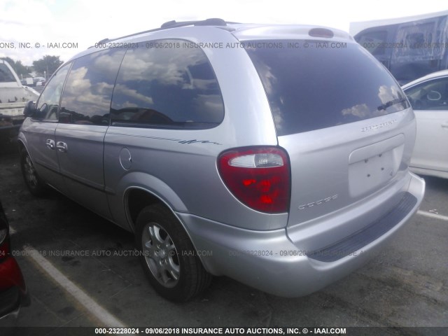 2B4GP44332R546643 - 2002 DODGE GRAND CARAVAN SPORT SILVER photo 3