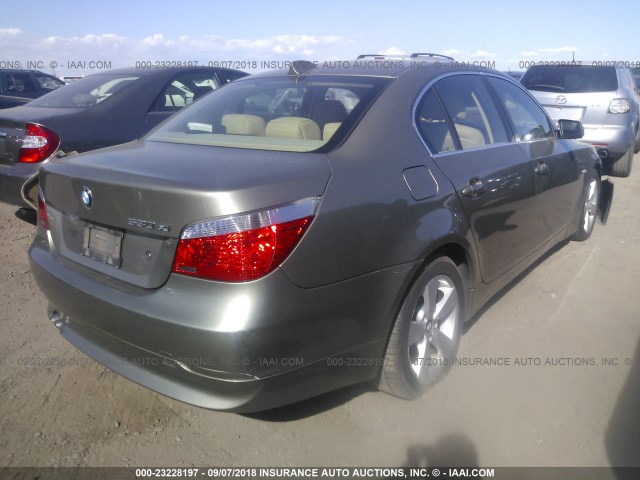 WBANF73567CU21909 - 2007 BMW 530 XI SILVER photo 4