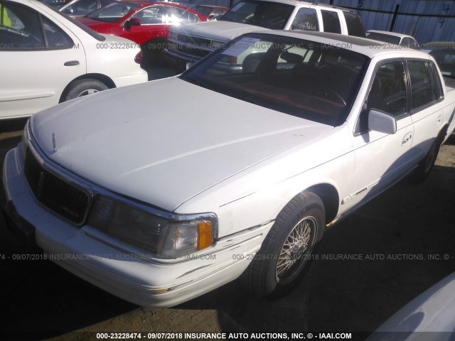 1LNLM9844RY796775 - 1994 LINCOLN CONTINENTAL SIGNATURE WHITE photo 2