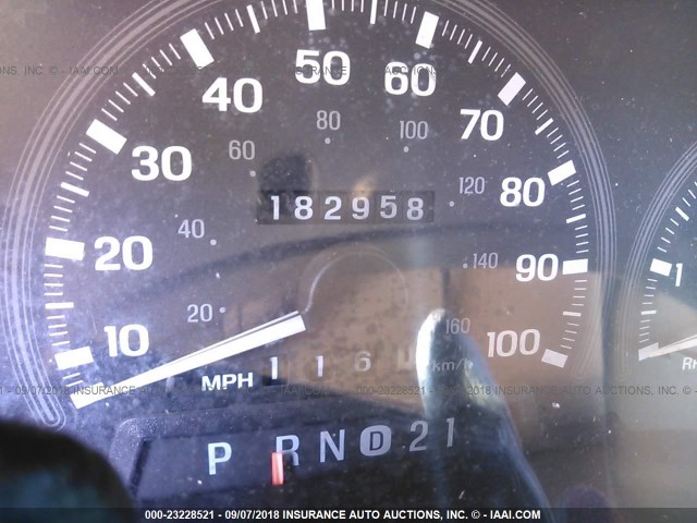 5LMPU28L2WLJ18564 - 1998 LINCOLN NAVIGATOR Blanc photo 7