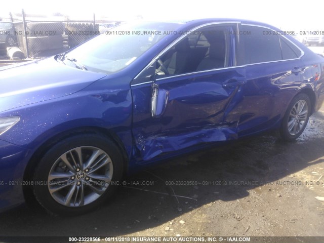 4T1BF1FK8FU918033 - 2015 TOYOTA CAMRY LE/XLE/SE/XSE 紫色 照片 6