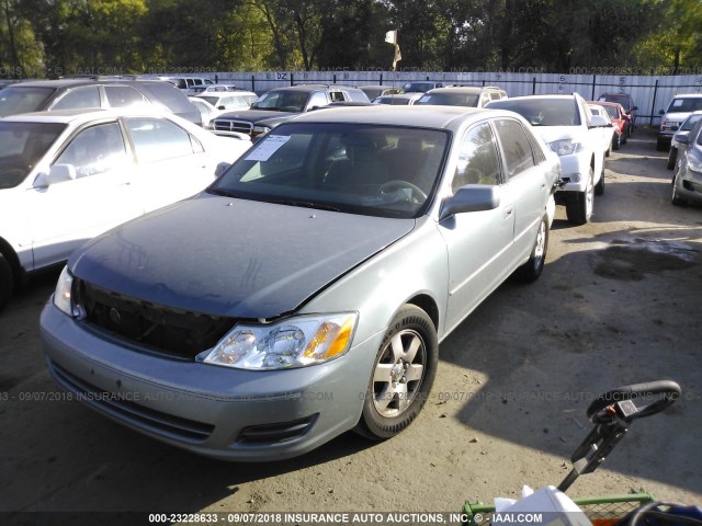 4T1BF28B3YU058659 - 2000 TOYOTA AVALON XL/XLS GRAY photo 2