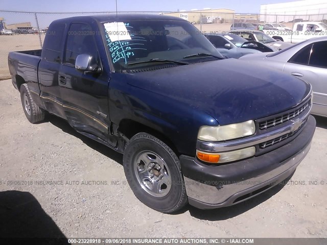 2GCEC19V221228137 - 2002 CHEVROLET SILVERADO C1500 Azul foto 1