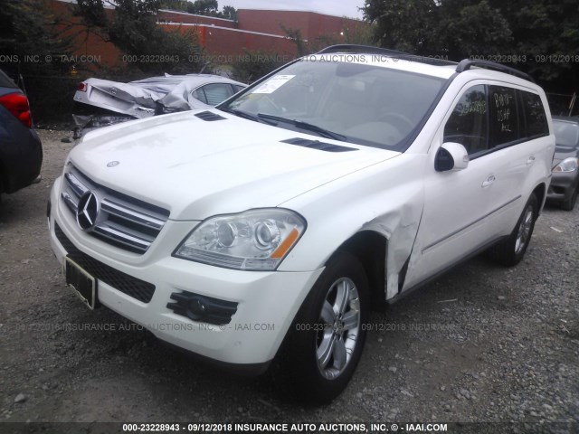 4JGBF71E67A237229 - 2007 MERCEDES-BENZ GL 450 4MATIC WHITE photo 2