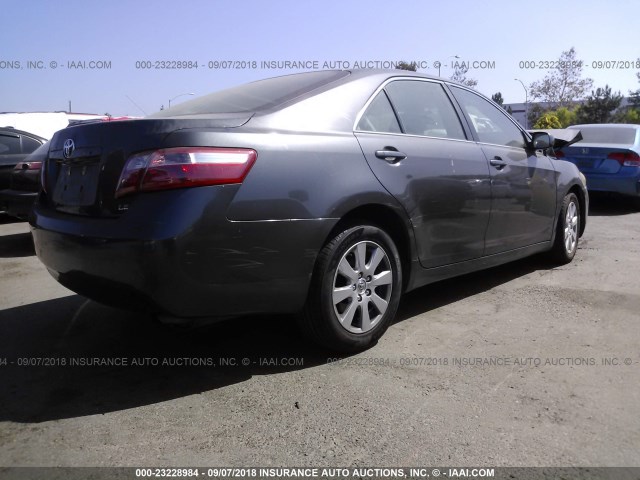4T1BE46K07U188334 - 2007 TOYOTA CAMRY NEW GENERATION CE/LE/XLE/SE GRAY photo 4