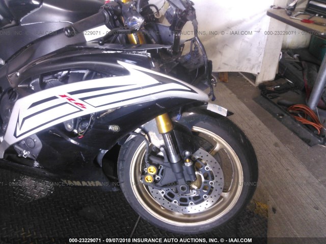 JYARJ16E19A014389 - 2009 YAMAHA YZFR6 BLACK photo 5