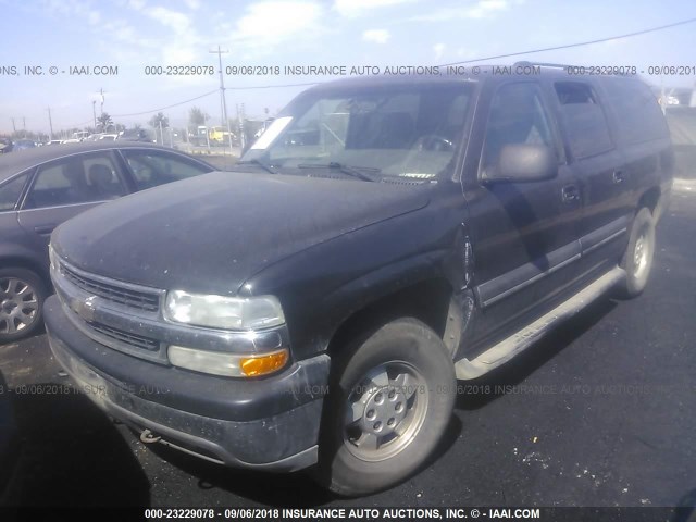 3GNFK16TX3G118074 - 2003 CHEVROLET SUBURBAN K1500 GRAY photo 2