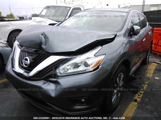 5N1AZ2MGXHN183530 - 2017 NISSAN MURANO S/SL/SV/PLATINUM GRAY photo 2