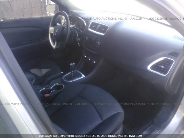 1C3CDZAB1DN652094 - 2013 DODGE AVENGER SE SILVER photo 5