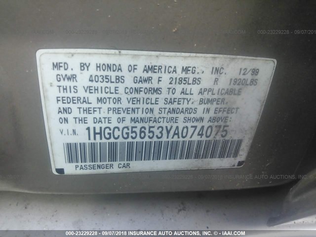 1HGCG5653YA074075 - 2000 HONDA ACCORD EX GOLD photo 9