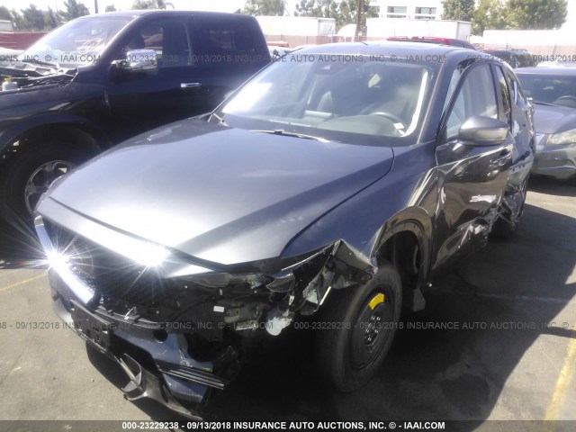 JM3KFACM5J0305921 - 2018 MAZDA CX-5 TOURING GRAY photo 2
