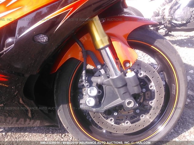 JYARJ16E79A011660 - 2009 YAMAHA YZFR6 ORANGE photo 5