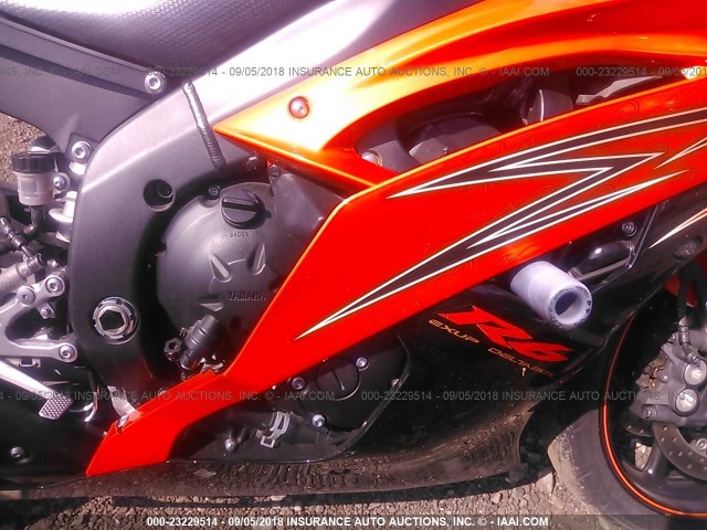 JYARJ16E79A011660 - 2009 YAMAHA YZFR6 ORANGE photo 8