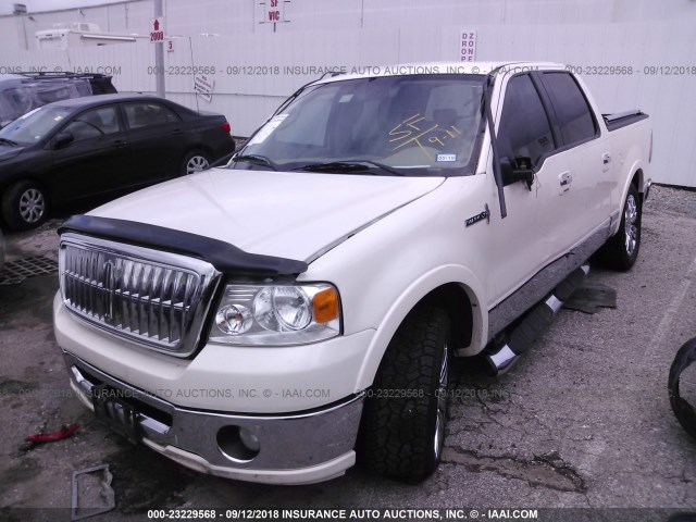 5LTPW16507FJ08306 - 2007 LINCOLN MARK LT CREAM photo 2