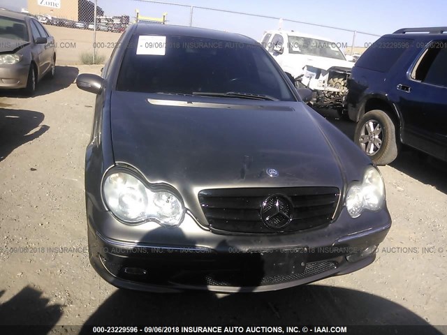 WDBRF52H36F733170 - 2006 MERCEDES-BENZ C GENERATION 2006 230 GRAY photo 6