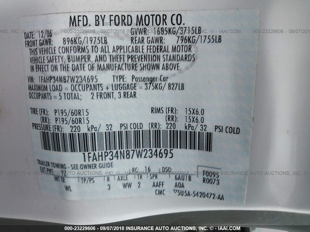 1FAHP34N87W234695 - 2007 FORD FOCUS ZX4/S/SE/SES 白色 照片 9