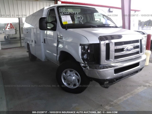 1FDWE3FL9GDC27328 - 2016 FORD ECONOLINE E350 SUPER DUTY CTWAY VAN WHITE photo 1