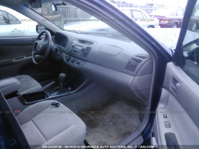 4T1BF32K93U056289 - 2003 TOYOTA CAMRY LE/XLE/SE Mavi foto 5