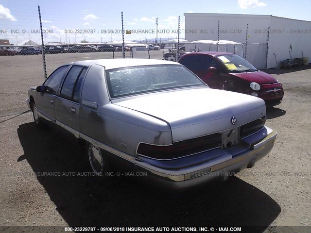 1G4BT5379NR471472 - 1992 BUICK ROADMASTER LIMITED GRAY photo 3