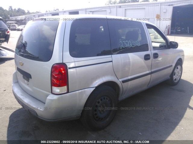 1GNDU23118D101520 - 2008 CHEVROLET UPLANDER LS GRAY photo 4