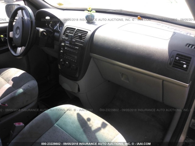 1GNDU23118D101520 - 2008 CHEVROLET UPLANDER LS GRAY photo 5
