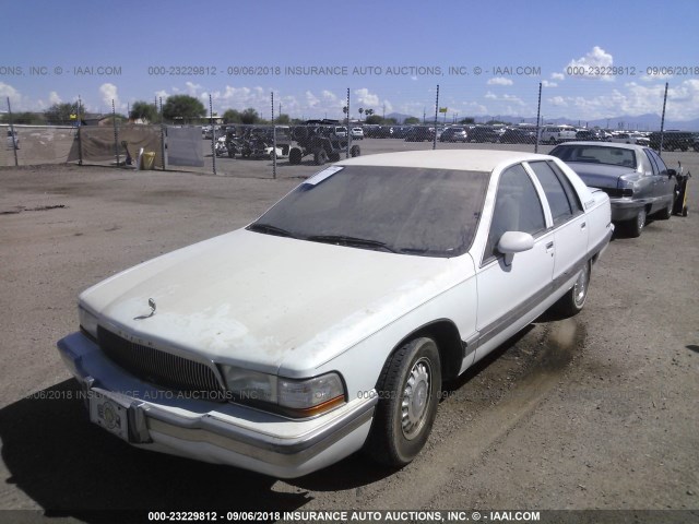 1G4BP52P6R411088 - 1994 BUICK ROADMASTER LIMITED WHITE photo 2