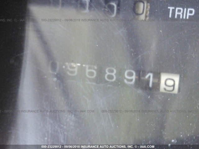 1G4BP52P6R411088 - 1994 BUICK ROADMASTER LIMITED WHITE photo 7