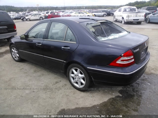 WDBRF61J14F550339 - 2004 MERCEDES-BENZ C 240 BLUE photo 3