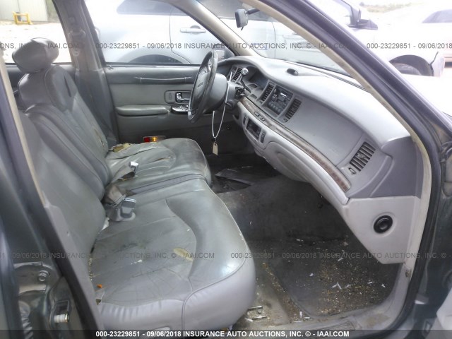 1LNLM81W4VY674028 - 1997 LINCOLN TOWN CAR EXECUTIVE Серый фото 5