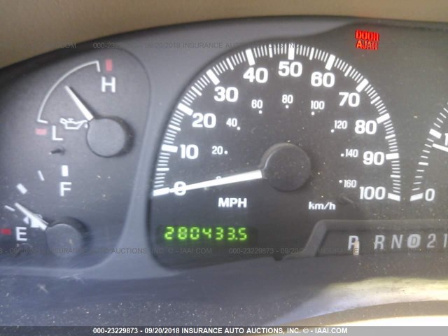 5LMRU27A8YLJ11727 - 2000 LINCOLN NAVIGATOR Rot Foto 7