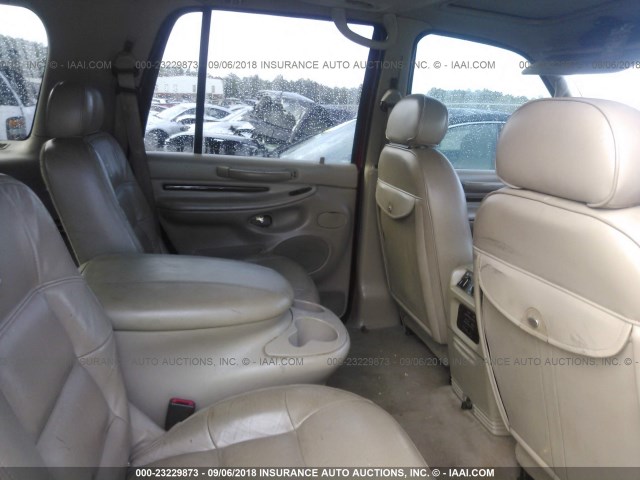 5LMRU27A8YLJ11727 - 2000 LINCOLN NAVIGATOR Rot Foto 8