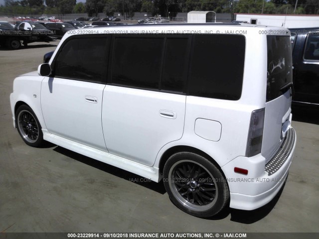 JTLKT334850192201 - 2005 TOYOTA SCION XB Ақ фото 3