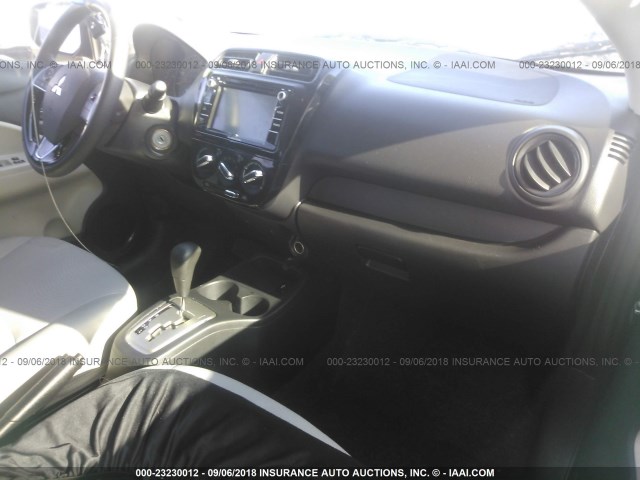 ML32F3FJ2JHF01179 - 2018 MITSUBISHI MIRAGE G4 ES შავი ფოტო 5