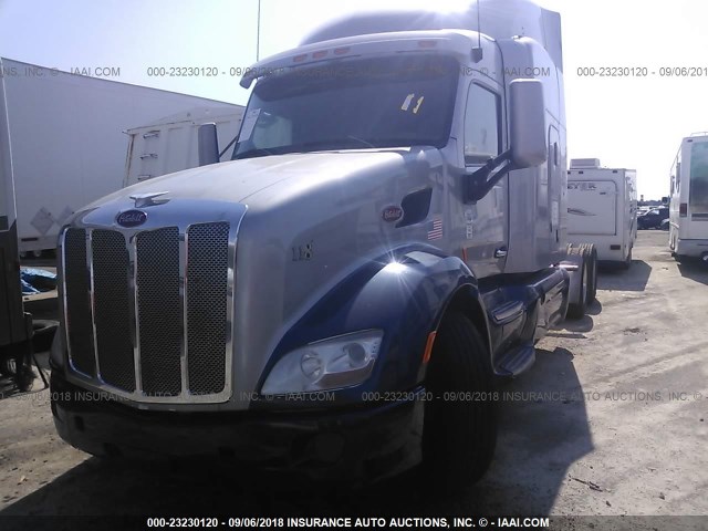 1XPBDP9X4ED219015 - 2014 PETERBILT 579 BLUE photo 2