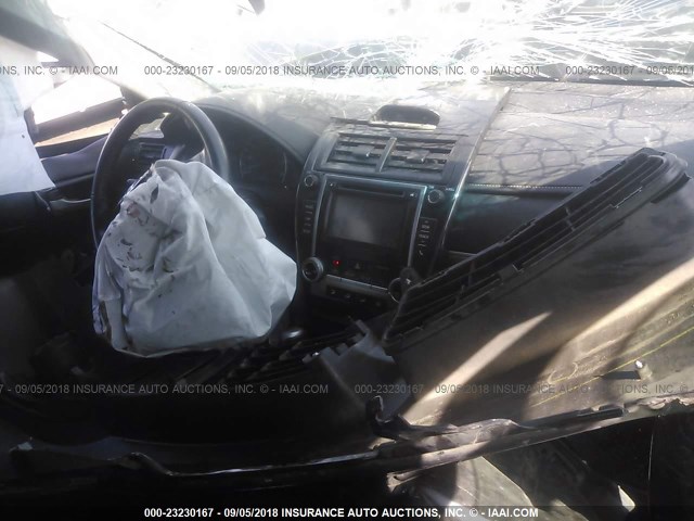 4T1BF1FKXEU867889 - 2014 TOYOTA CAMRY L/SE/LE/XLE Boz foto 5