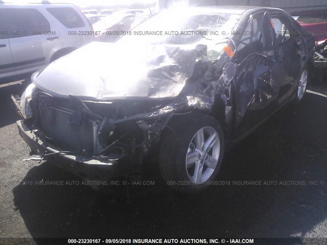 4T1BF1FKXEU867889 - 2014 TOYOTA CAMRY L/SE/LE/XLE Boz foto 6