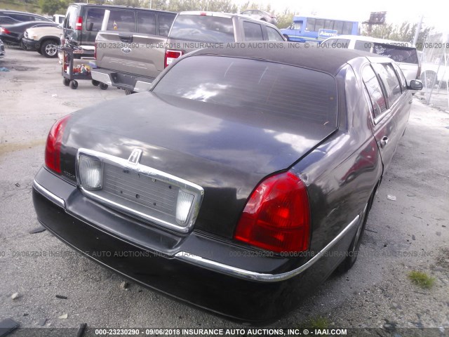 1L1FM81W43Y641543 - 2003 LINCOLN TOWN CAR EXECUTIVE BLACK photo 4