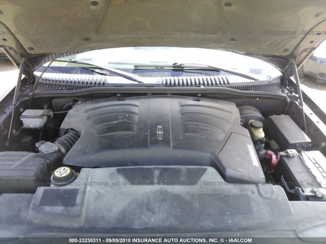 5LMEU88H04ZJ31670 - 2004 LINCOLN AVIATOR 黑色 照片 10