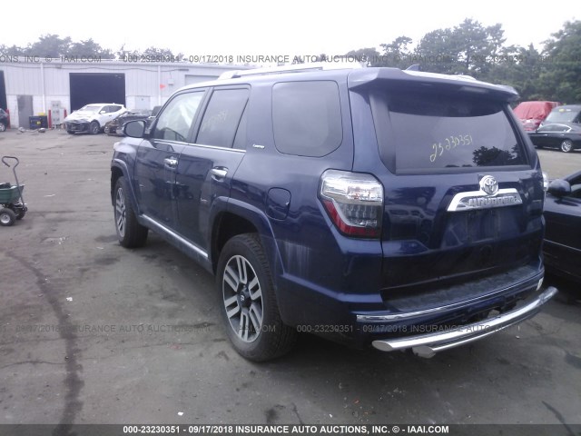 JTEBU5JR8J5490663 - 2018 TOYOTA 4RUNNER SR5 PREM/LTDL/TRAIL/TRD BLUE photo 3