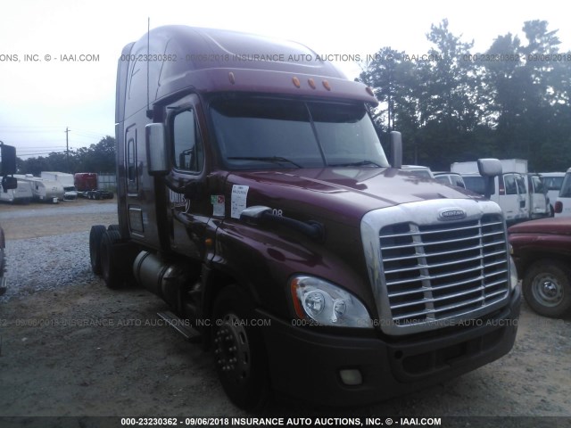 1FUJGLDR5CLBK4760 - 2012 FREIGHTLINER CASCADIA 125  WHITE photo 1